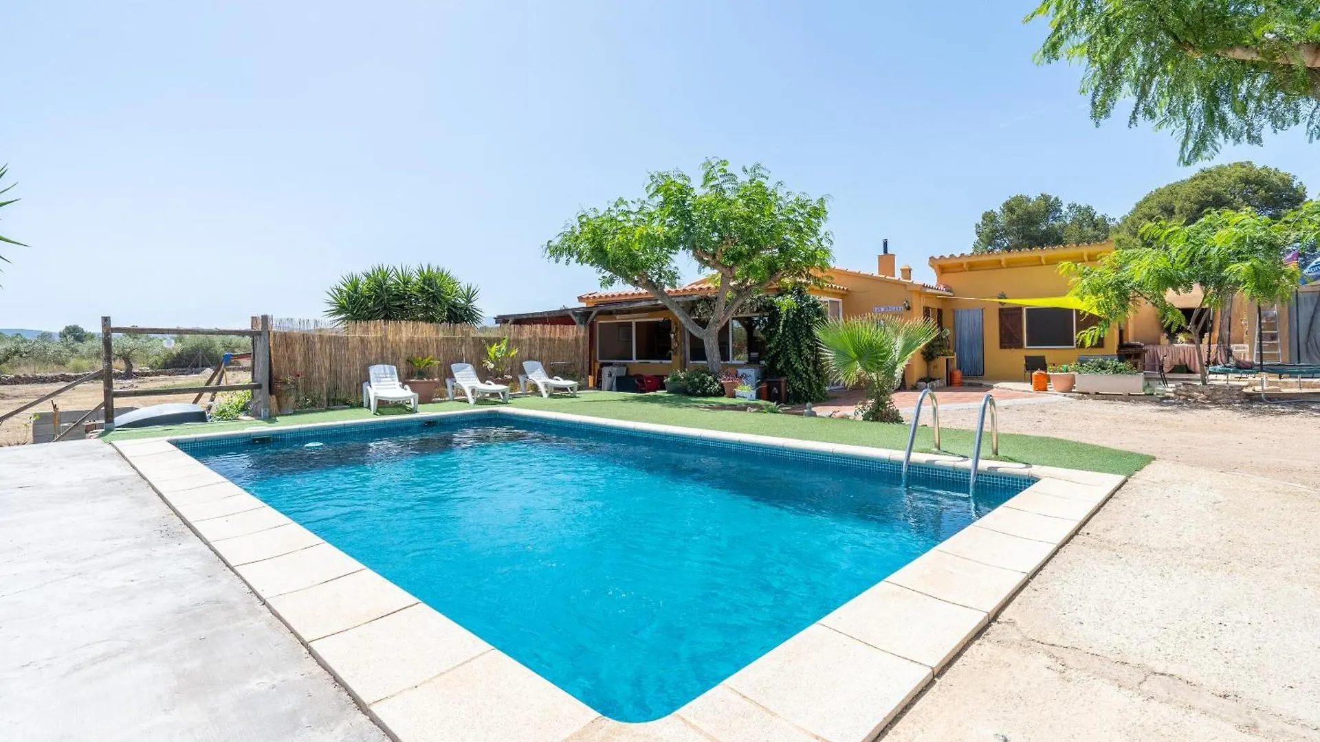 Can Boquera location